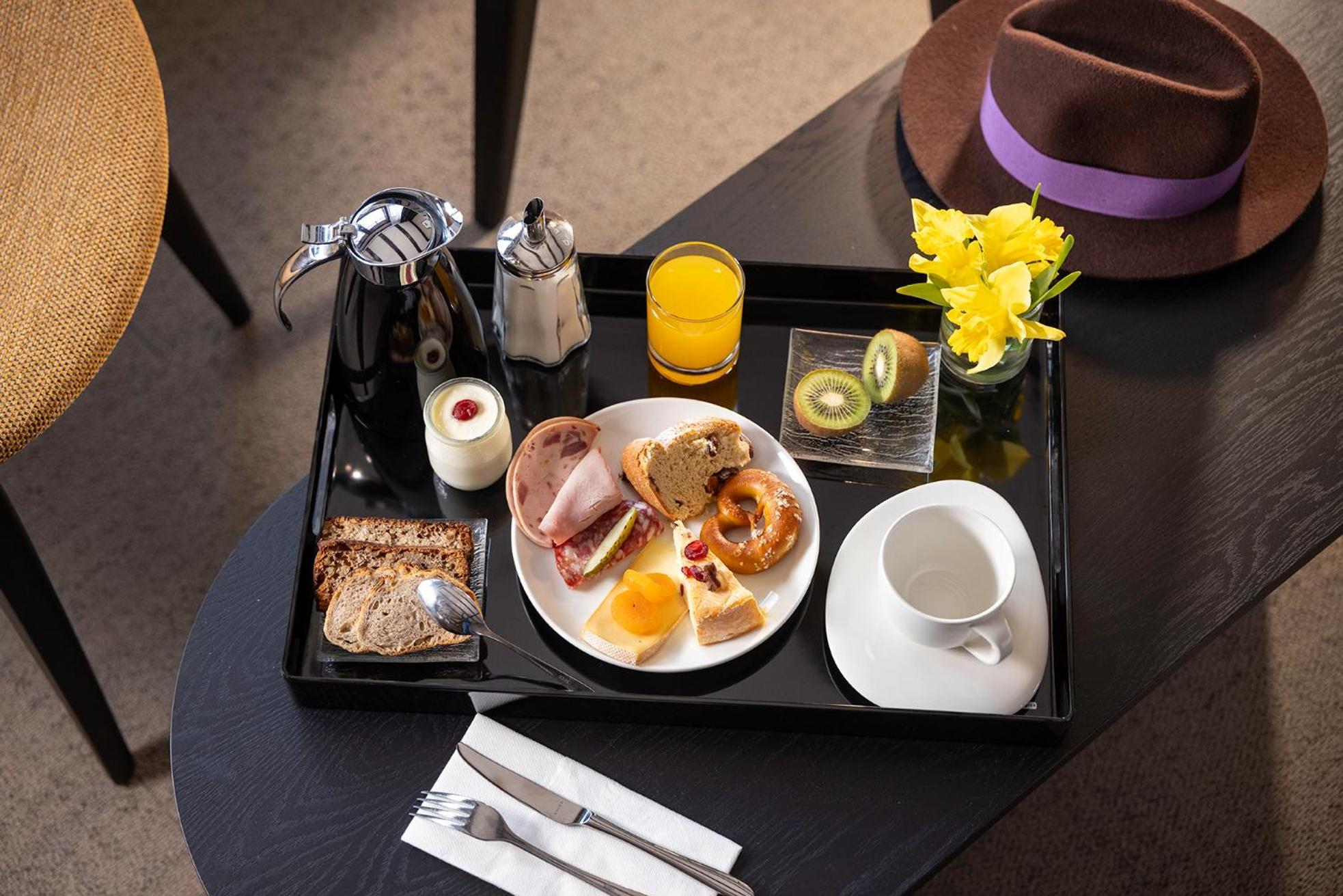Hotel Le Colombier 4*